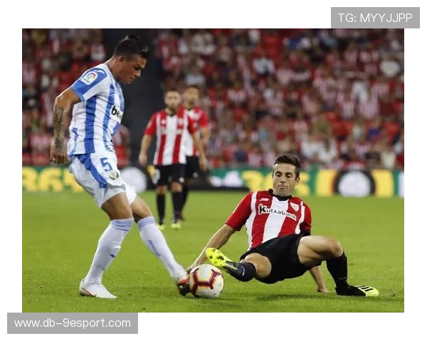 “西甲劲旅奋勇追赶，争夺榜首之战精彩纷呈”，西甲经典比赛